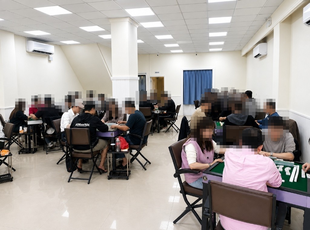 汪汪旺桌遊休閒館環境實景照1，10桌雀王過山車麻將桌寬敞環境